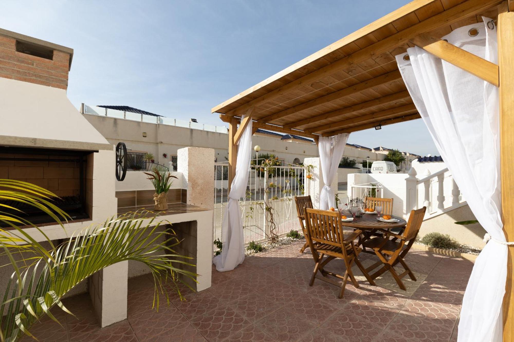 Casa Cristina By Fidalsa Villa Рохалес Екстериор снимка