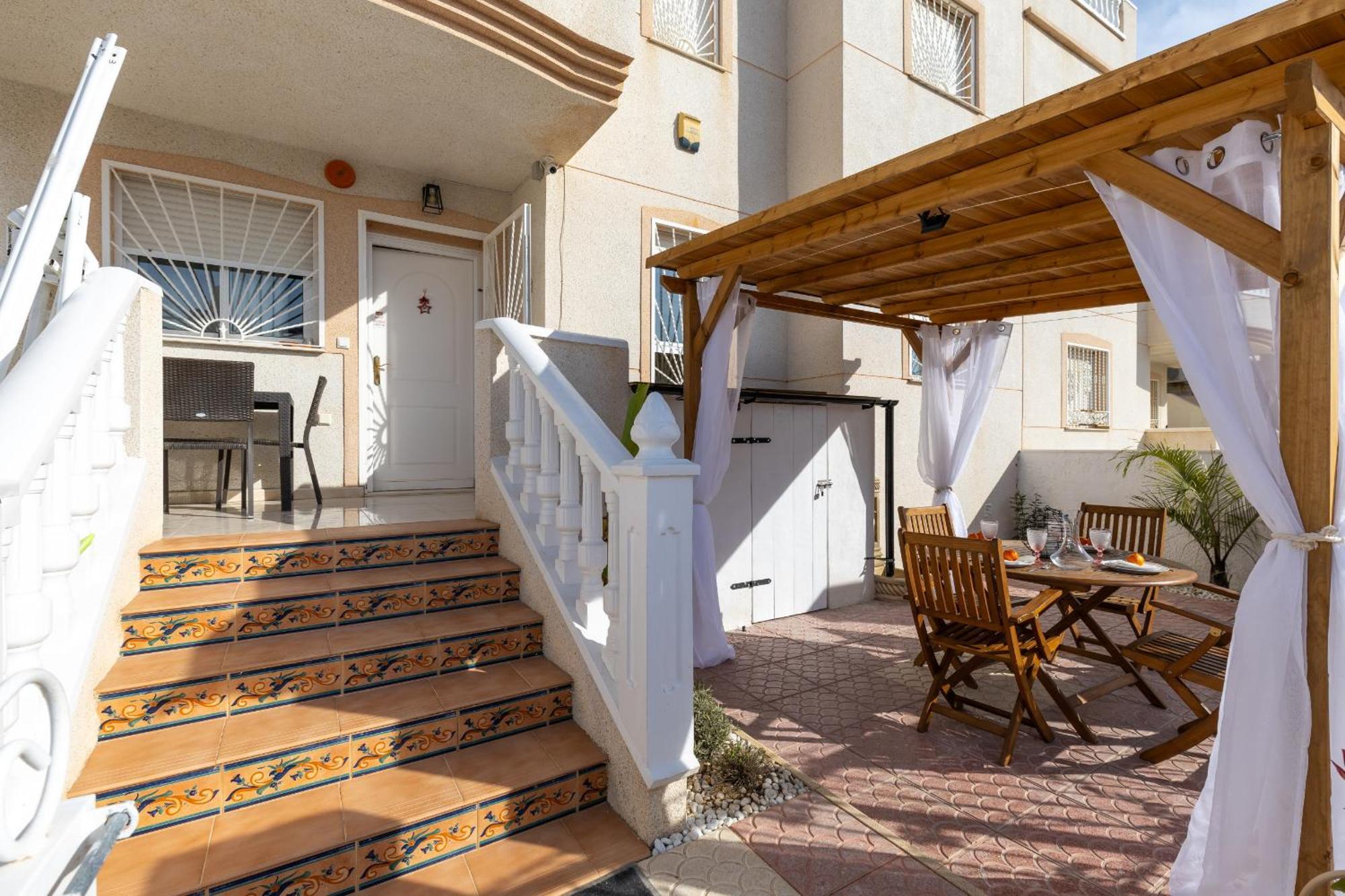 Casa Cristina By Fidalsa Villa Рохалес Екстериор снимка